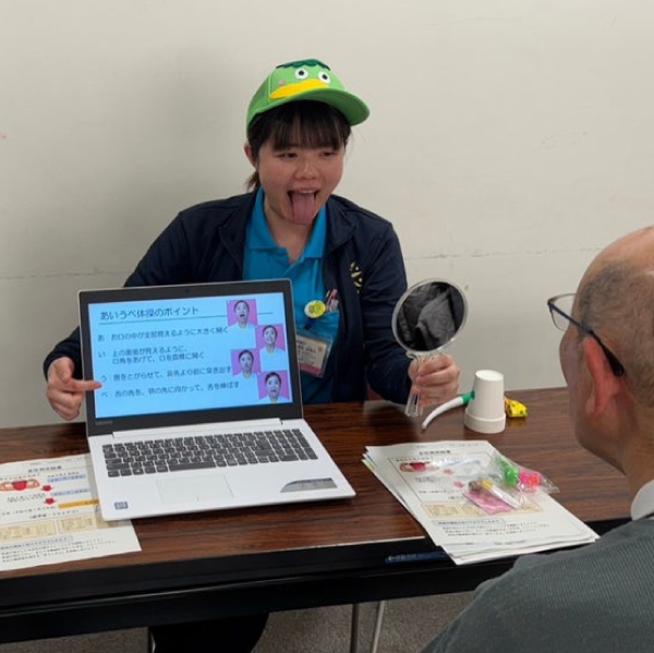 舌圧測定会の様子